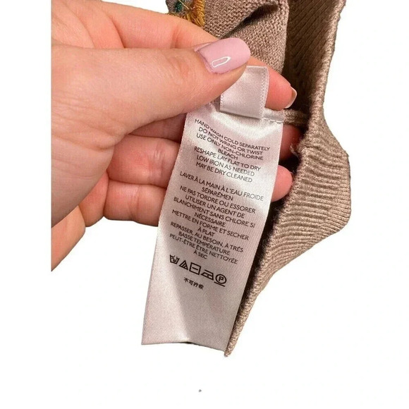 By Anthropologie Sweater Skirt Embroidered Size XL NWT in Neutral Motif - Picture 8 of 9